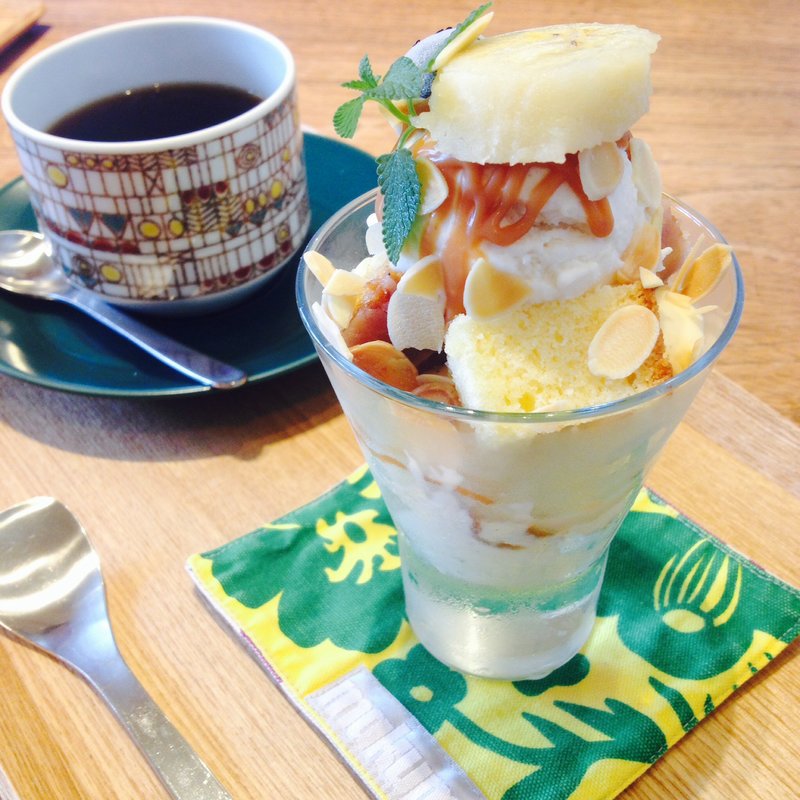 ドリンク＆ミニデザートセット(カフェくらた)