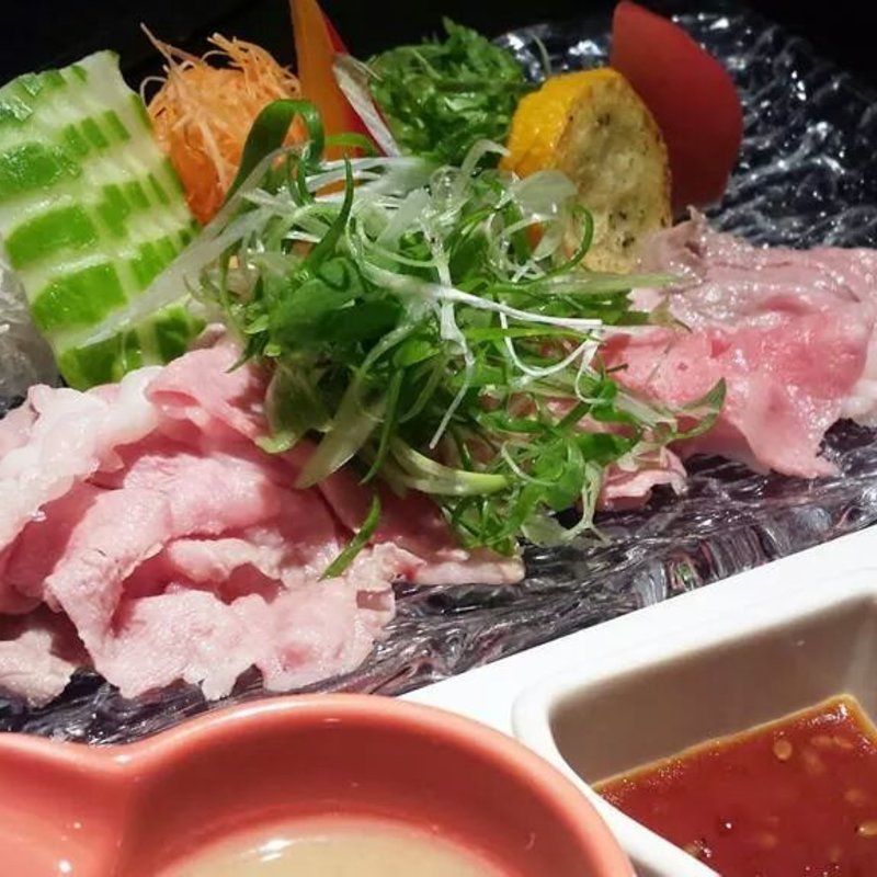 和牛しゃぶサラダ仕立て(治兵衛 )