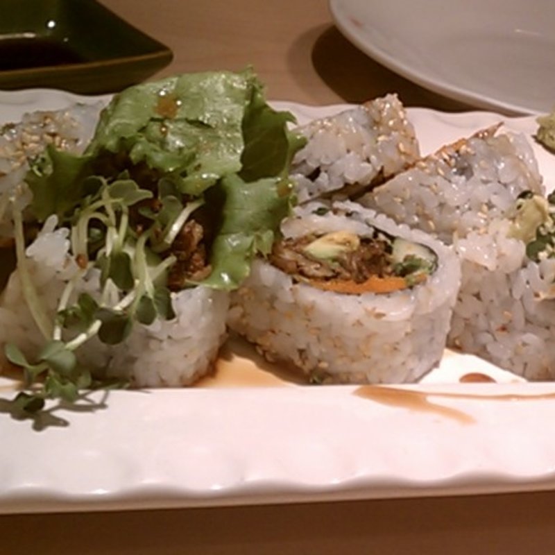 ロール寿司(yanagi sushi)