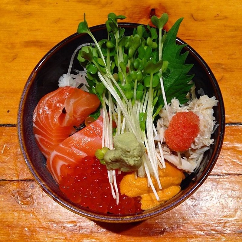 海鮮丼(VILLAGE YOKOCHO)