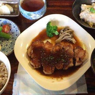日替わりランチ(ごはんカフェ三郎)