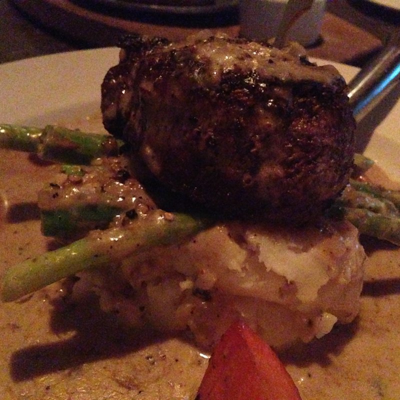 フィレステーキ　マッシュポテト添え(Yard house waikiki)