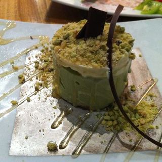 Mascarpone Cheese and Ice Cream (Green Tea)(IPPUDO)