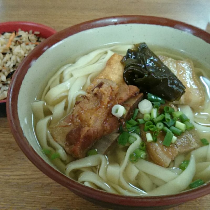 そばセット(新山食堂 （しんざんしょくどう）)