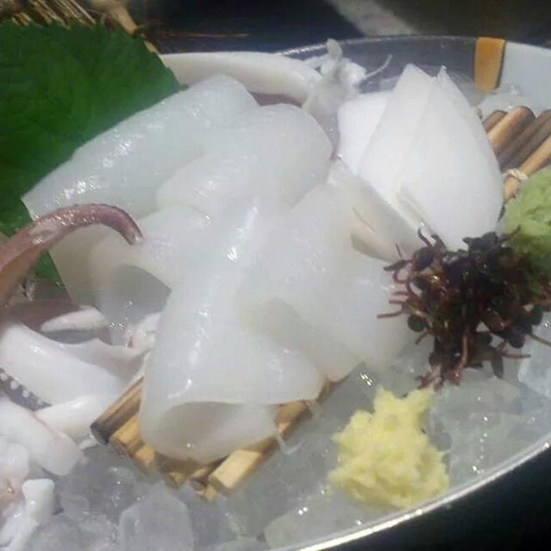 白烏賊刺し(治兵衛 )