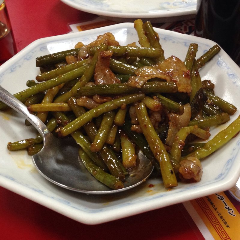 ニンニクの茎と豚肉炒め(ピカイチ )
