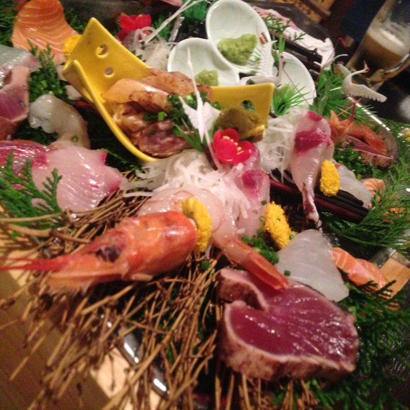 刺身の盛り合わせ(ハイパーチキン野郎 )