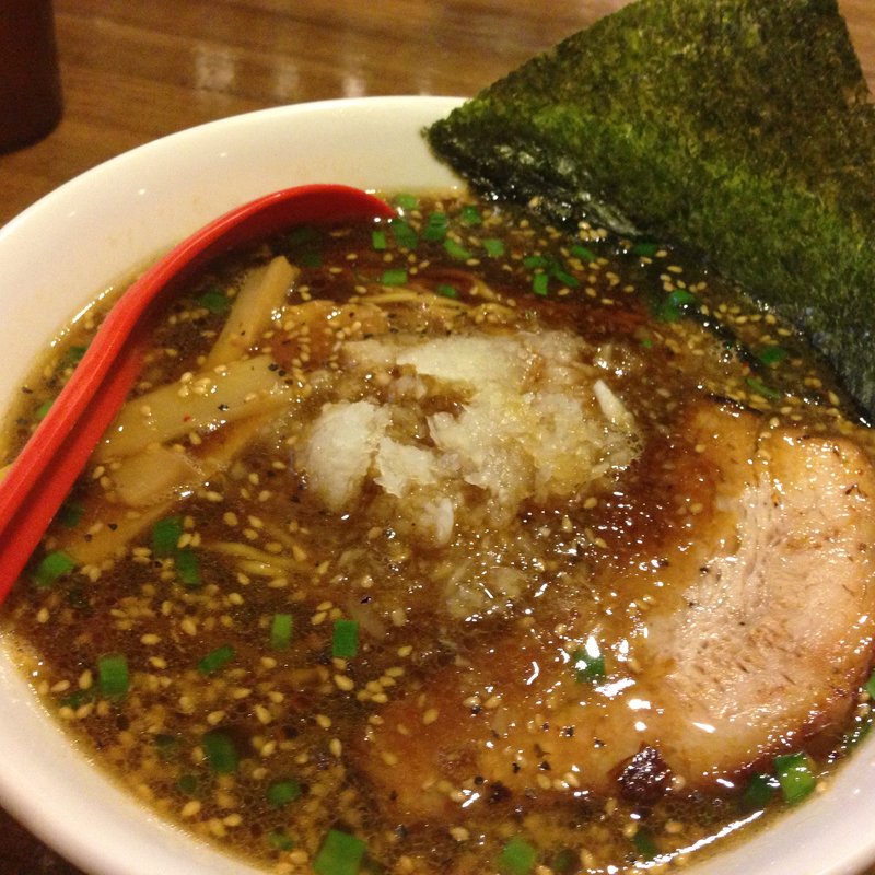 醤油ラーメン(龍軒)