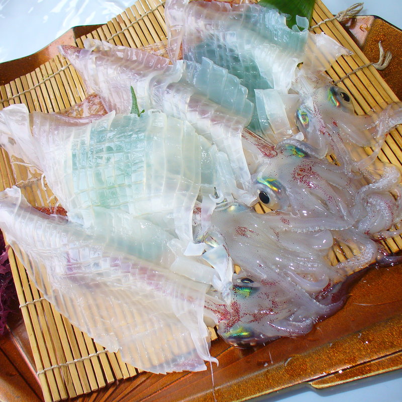 イカの活き造り(呼子 海舟 本店 （よぶこかいしゅう）)