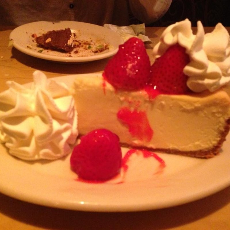 ストロベリーチーズケーキ(チーズケーキファクトリー ワイキキ店)