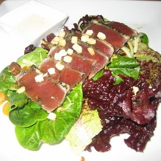 Tuna Carpaccio Salad(Morimoto)
