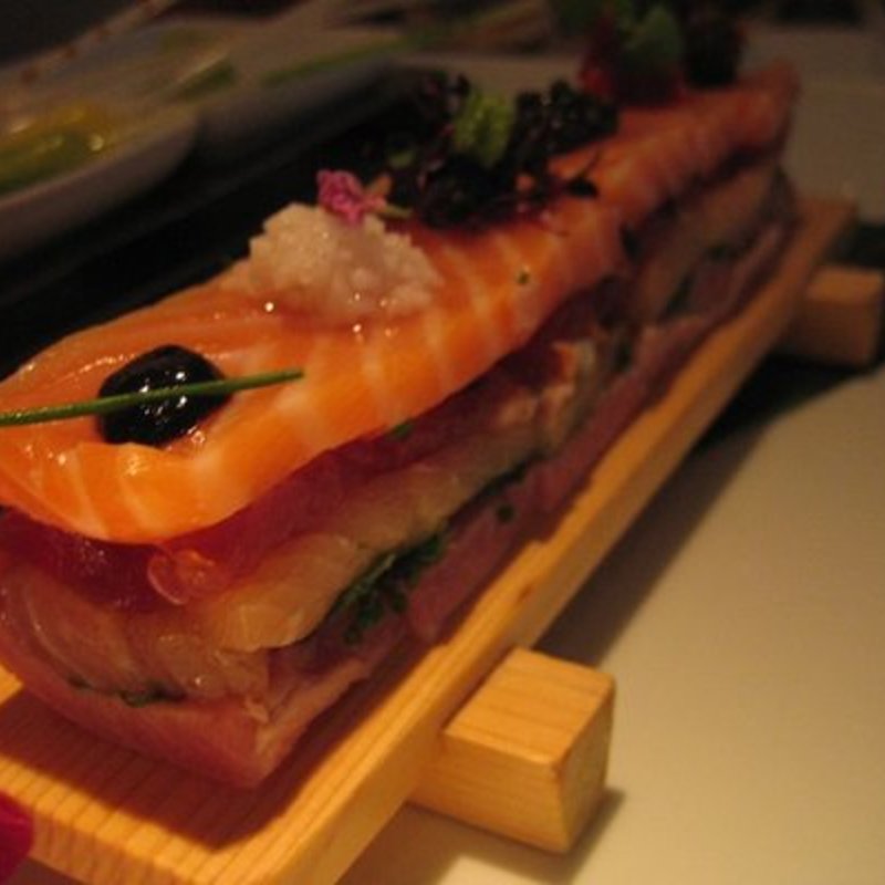 Warm Chocolate Cake with popcorn ice cream(Morimoto)