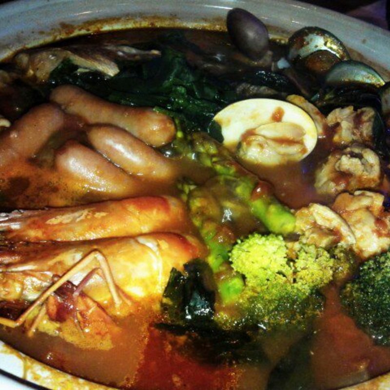 イタリアントマト鍋(ビストロオーシャン)