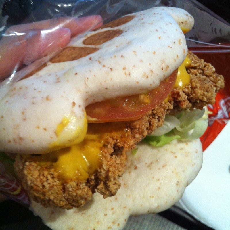 チキンバーガー(Bear Paw 熊手包)