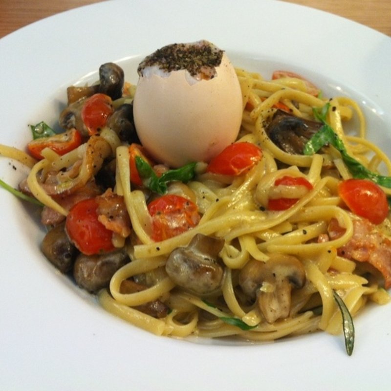 カルボナーラ(BreadFruits)