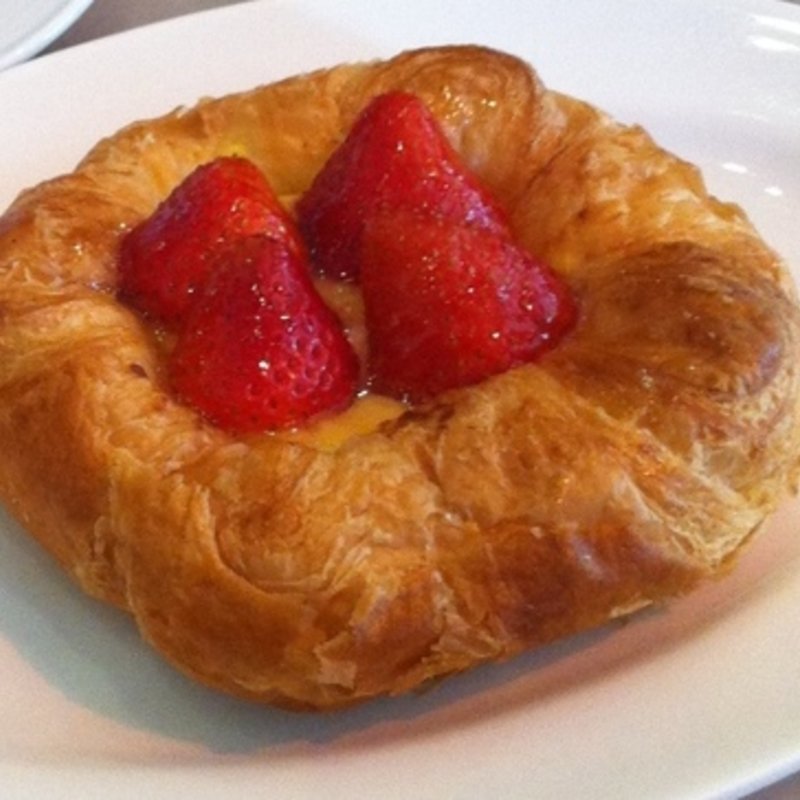いちごデニッシュ(Ah Teng's Bakery)