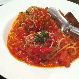 ミートボールのトマトスパゲティ(Italiannies)