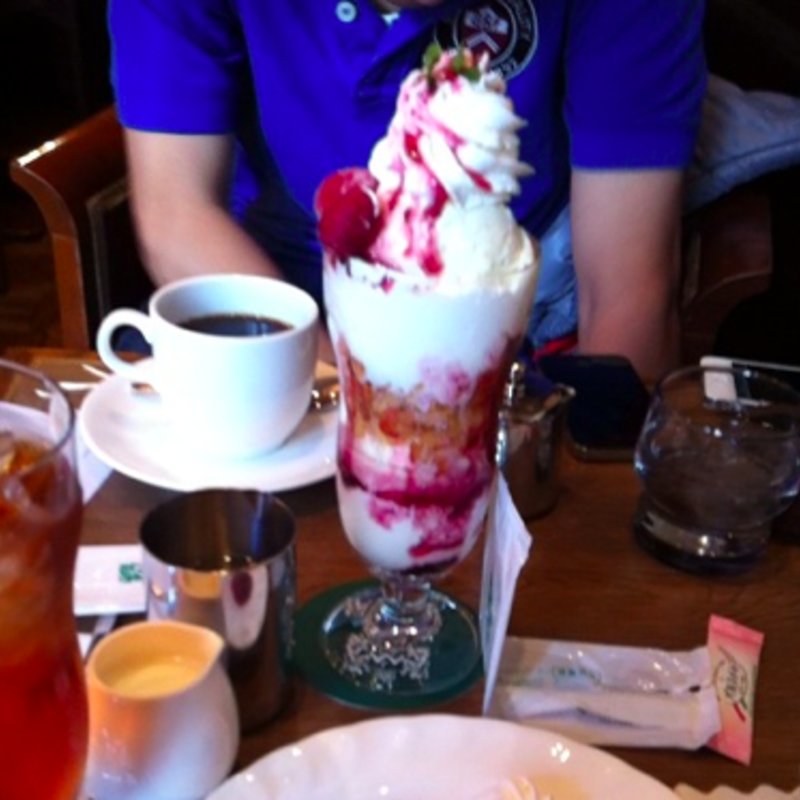 パフェ(喫茶館 英國屋 三宮店)