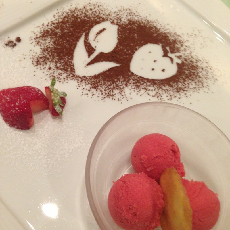 キイチゴのシャーベット(レ・コパン)