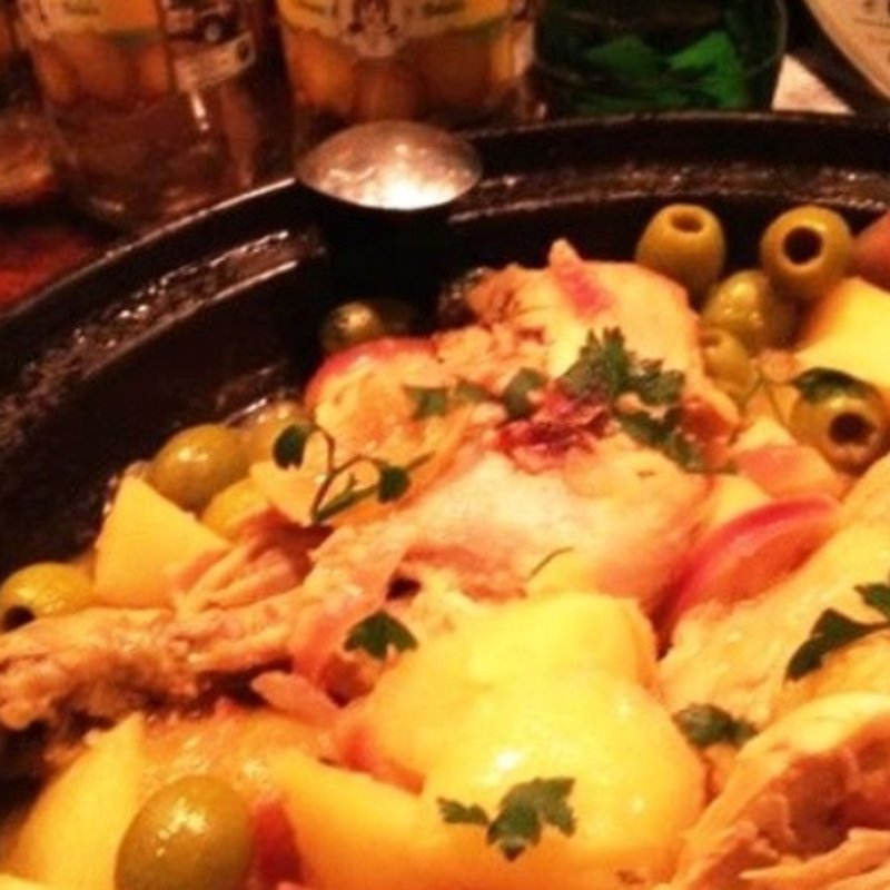 鶏肉とシトロンコンフィとオリーヴのタジン(ジャジューカ （jajouka）)