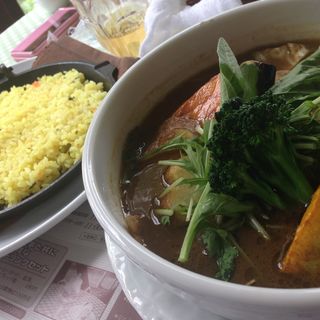 チキンレッグスープカレー(ファームヤード )