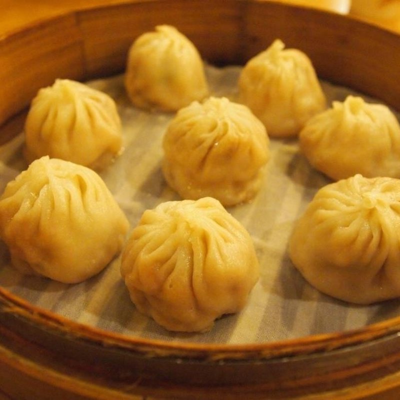 蟹味噌入り小籠包(金雞園)