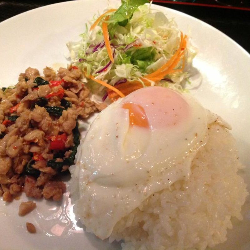 タイ料理(サラータイ)