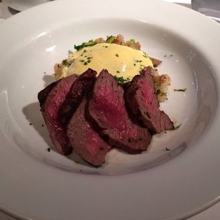 Sirloin steak with poached egg(Union Square Cafe)