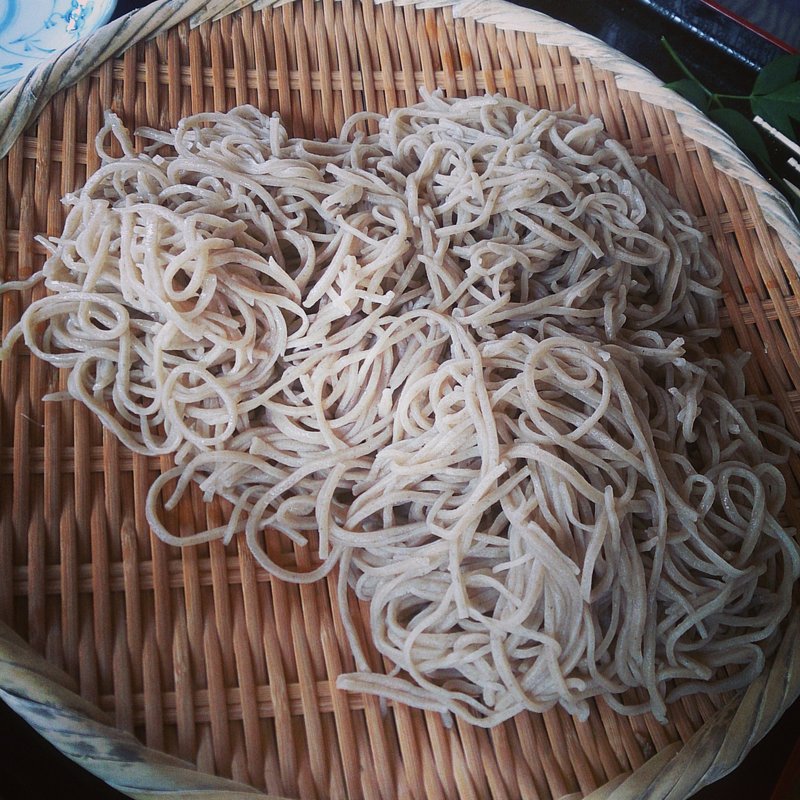 かご盛り蕎麦 3人前(こうや )