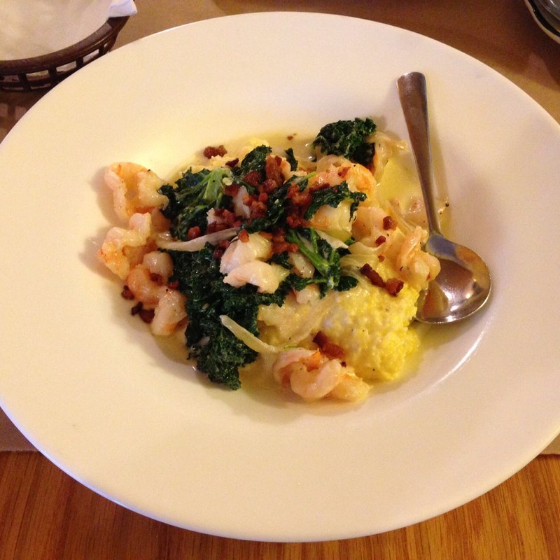 Shrimp and Grits(The Grass Onion)