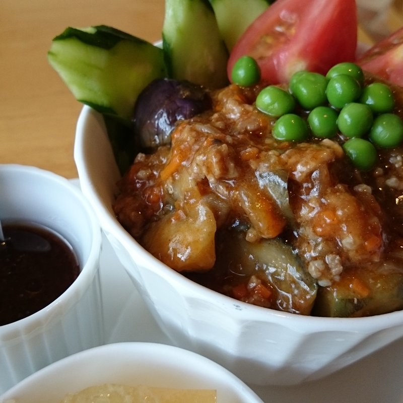 麻婆茄子サラダ（日替わりランチ）(緑の風)