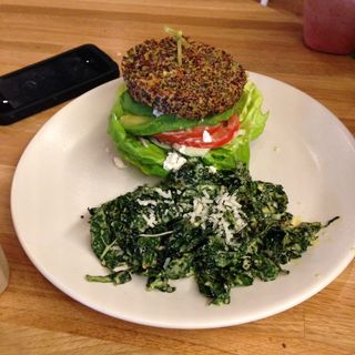 INSIDE OUT QUINOA BURGER(True Food Kitchen)