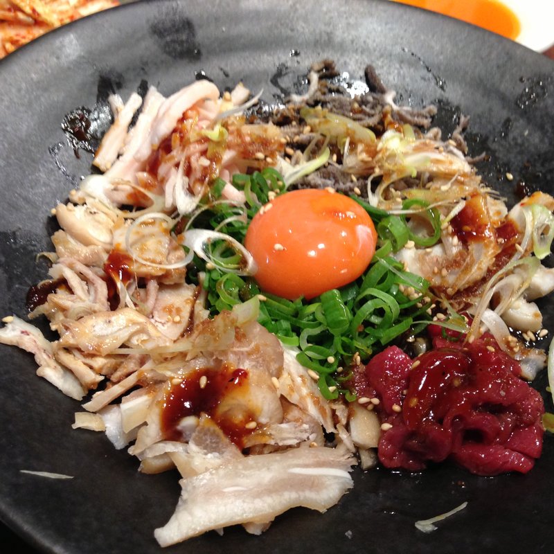 もつ刺し(芝浦食肉 南池袋店)