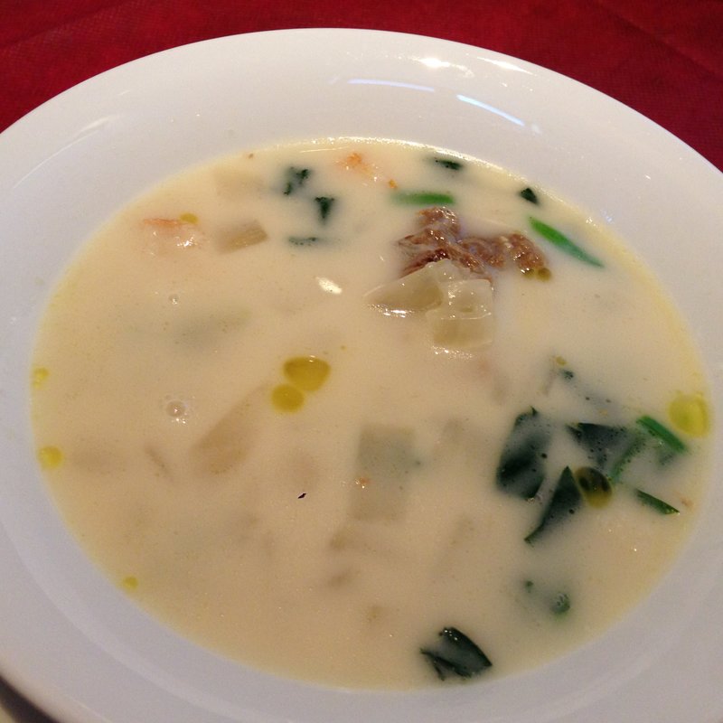 スープ（クラムチャウダー）(エヌ・ルトゥール)