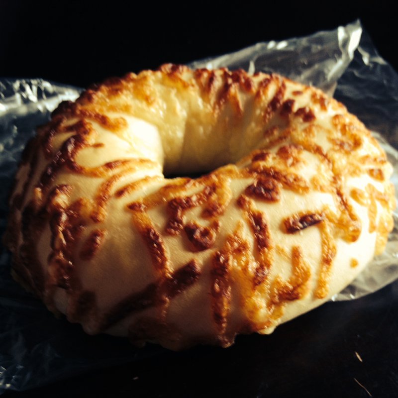 チーズベーグル(ベーカーバイツェン)