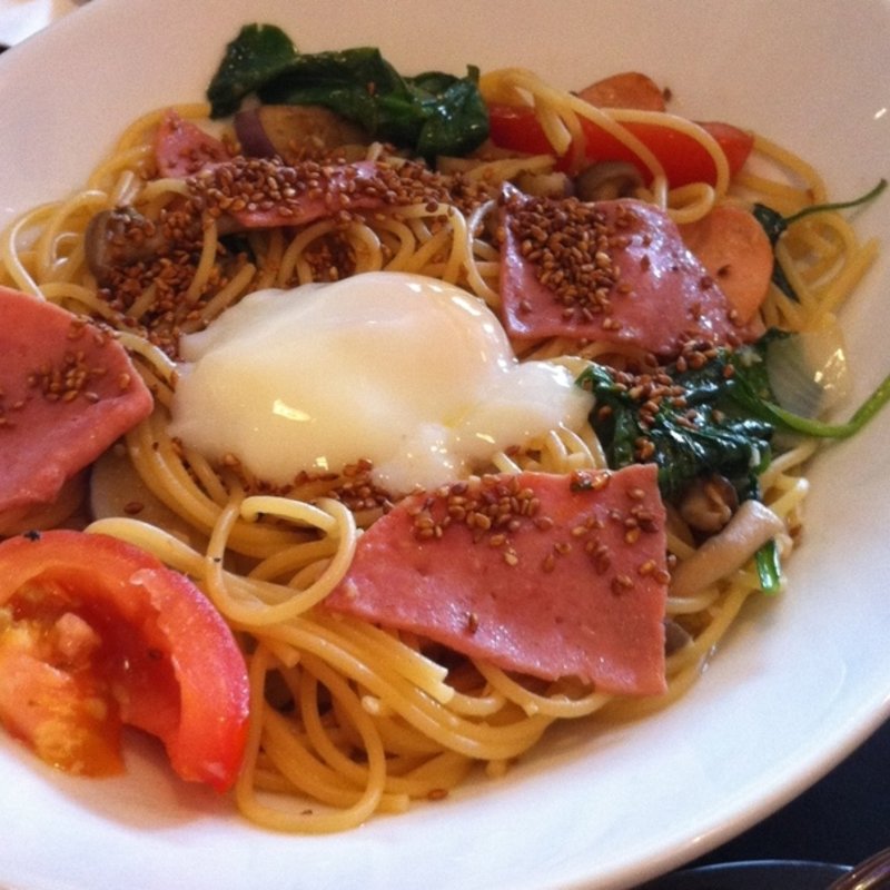 醤油バターパスタ(Miam Miam)