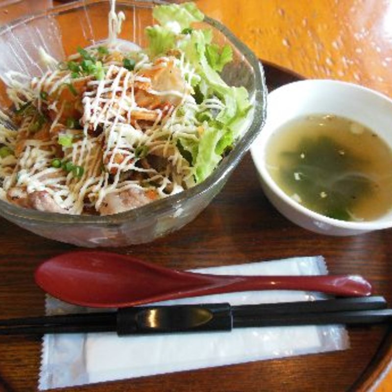 トンチキ丼(郡山トンチキてい)
