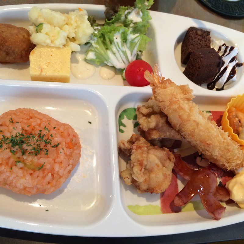 おこさまらんち(emau)