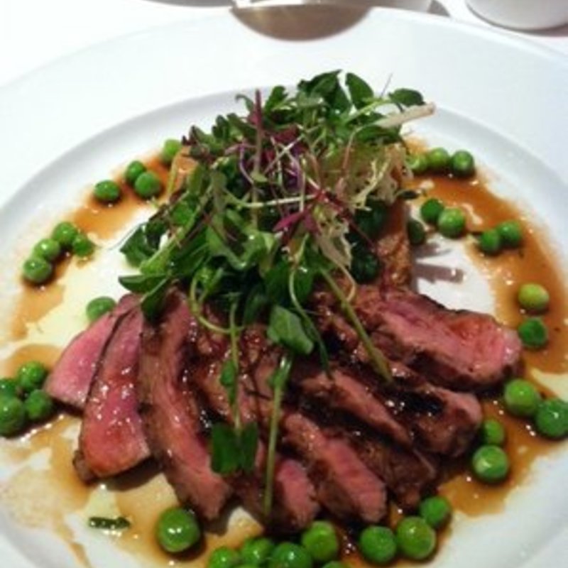 Grilled lamb with peas(Union Square Cafe)
