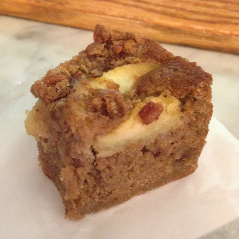 Coffee crumb & apple cake(Amy's Bread)