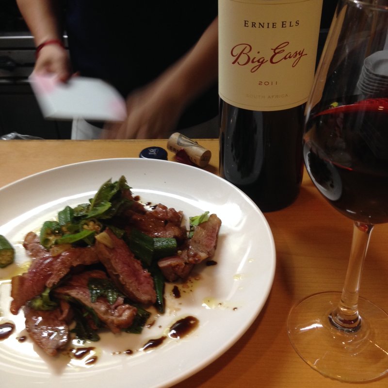 ワインによく合う牛肉(レストランCosi Cosi)