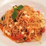 Spaghetti mozzarella mushrooms