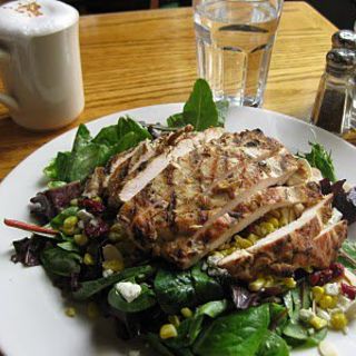 Cobb Salad(THE CUPPING ROOM)