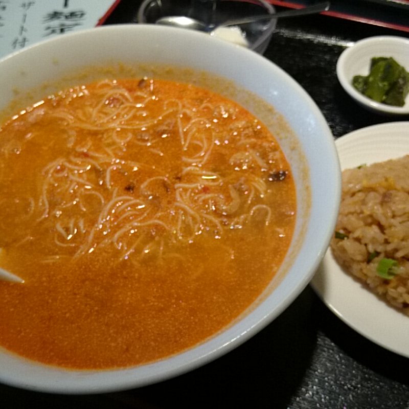 担々麺定食(真水無香)