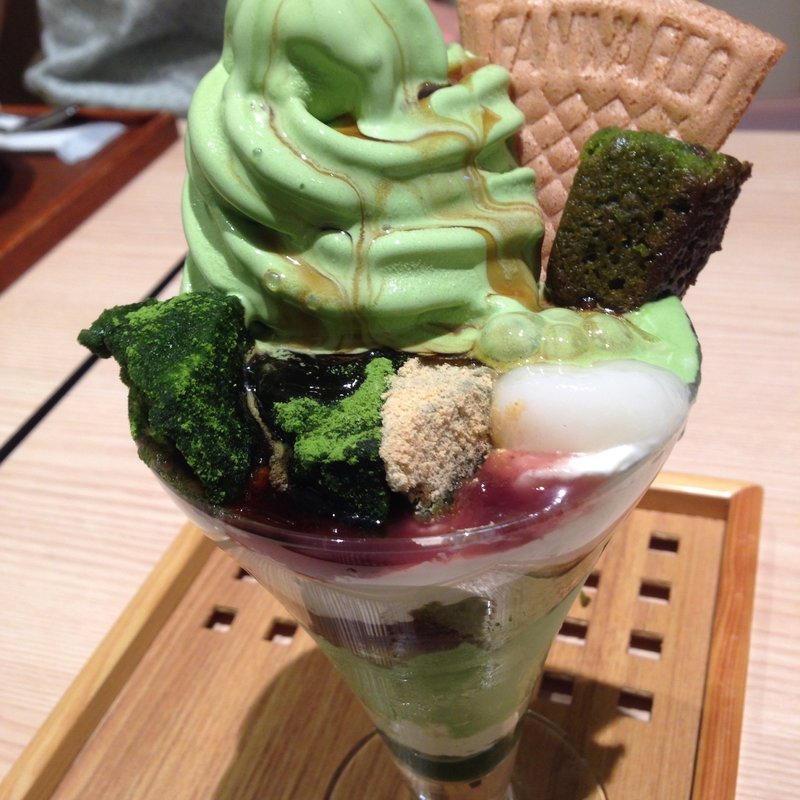 抹茶パフェ(京はやしや 博多)