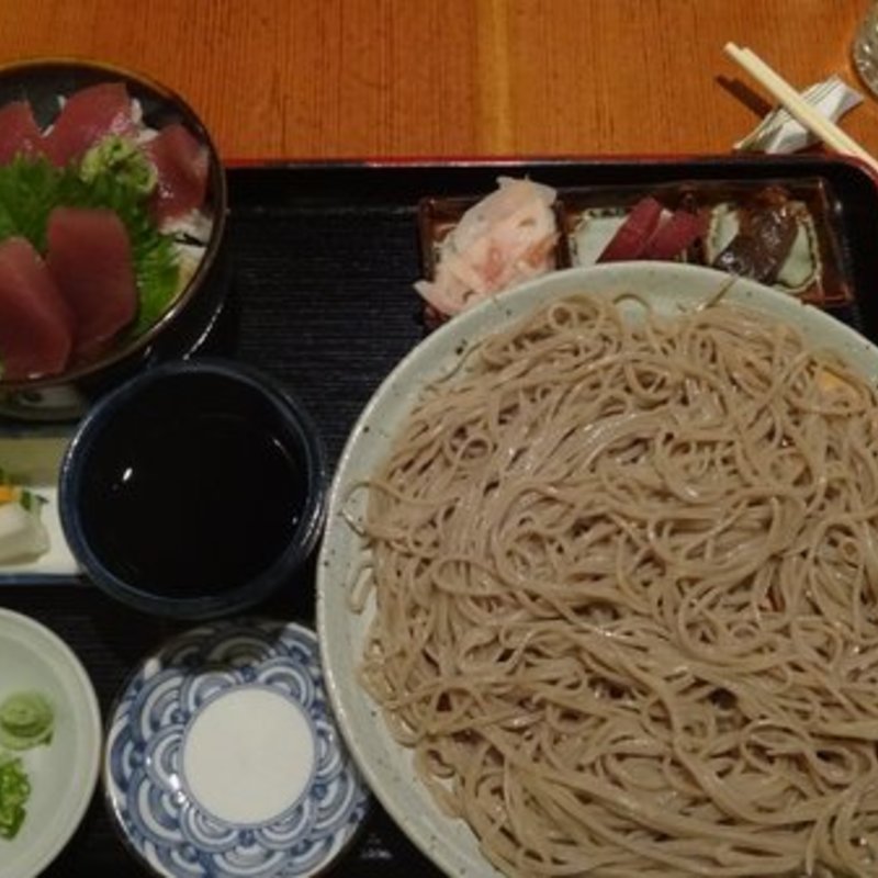 Maguro don with cold soba noodle lunch set(SOBAYA)