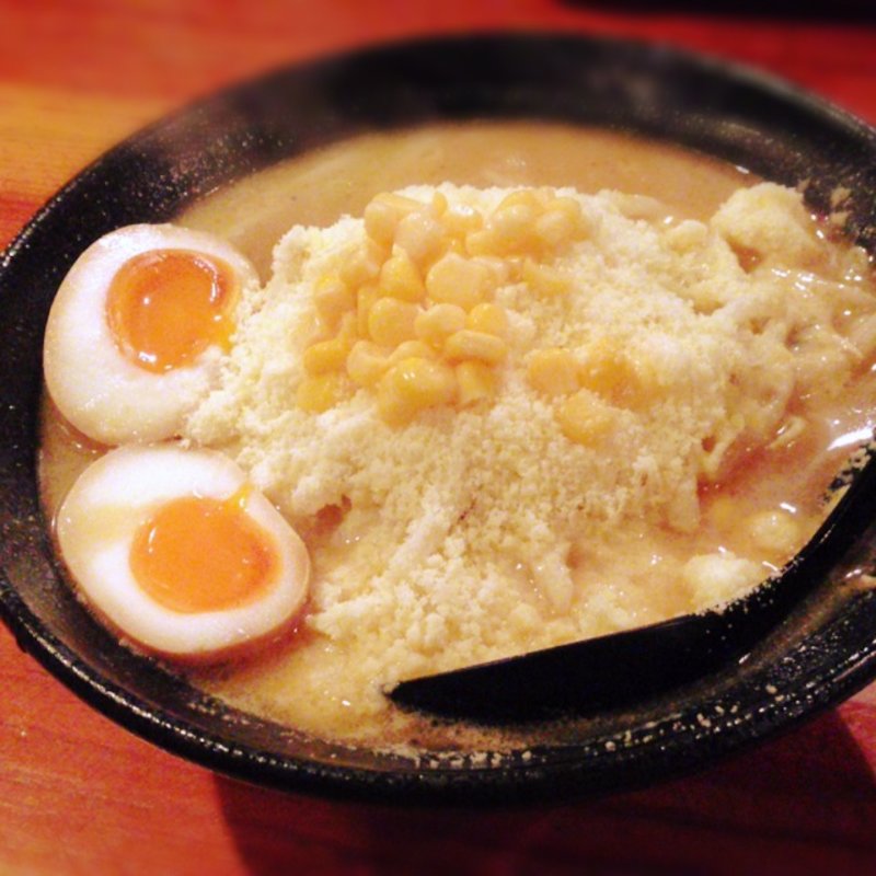 生チーズ入りみそらーめん(らーめん工房 みそ玄)