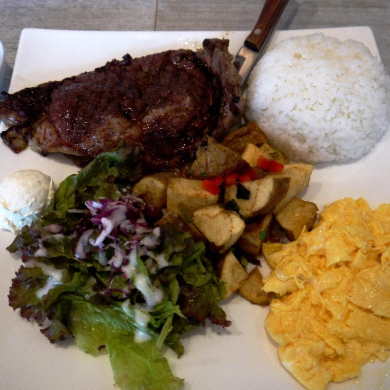 プライムリブステーキ(シナモンズ横浜店)