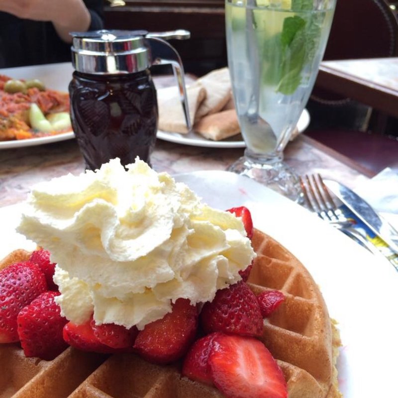 ワッフル(Cafe LALO)