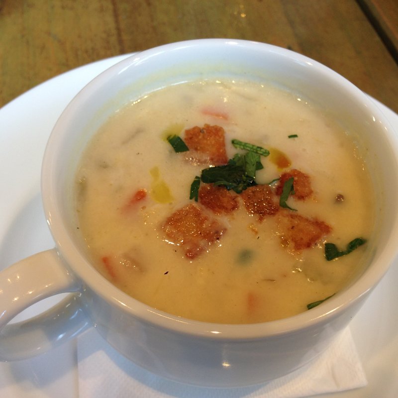 クラムチャウダー(E・A・T （イーエーティー）)